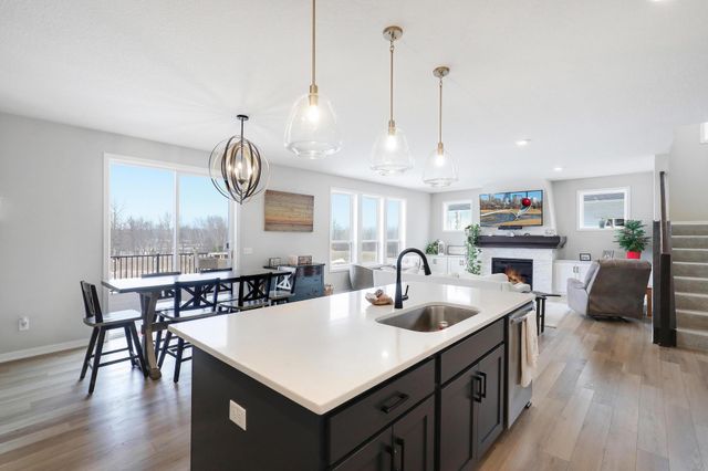 4852 Bennett Street SE, Prior Lake, MN 55372