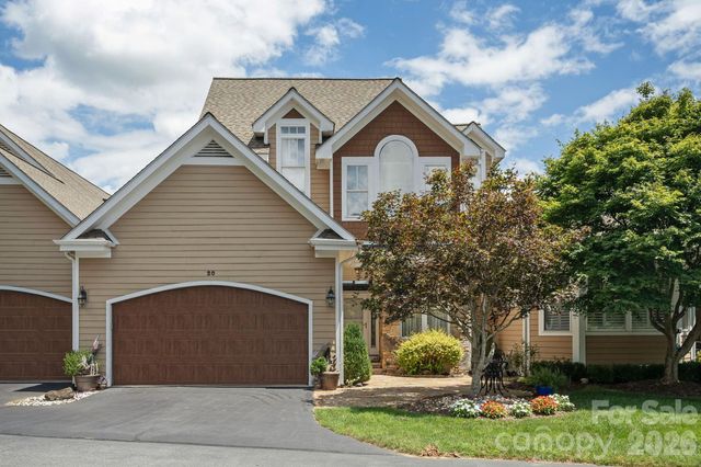 20 N Mission Hills Court, Mills River, NC 28759
