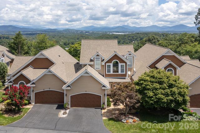 20 N Mission Hills Court, Mills River, NC 28759
