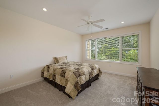 20 N Mission Hills Court, Mills River, NC 28759