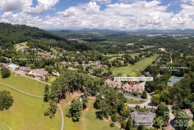 20 N Mission Hills Court, Mills River, NC 28759
