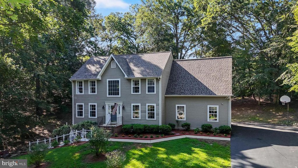 1706 MARKET ST, Owings, MD 20736