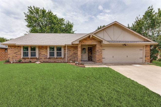 3305 Wayland Drive, Fort Worth, TX 76133