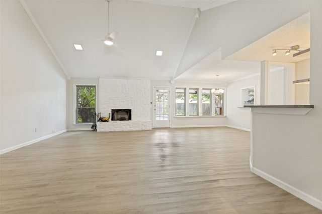 3305 Wayland Drive, Fort Worth, TX 76133