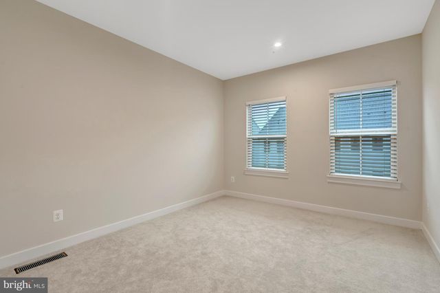 42558 INVERGORDON TER, Sterling, VA 20166