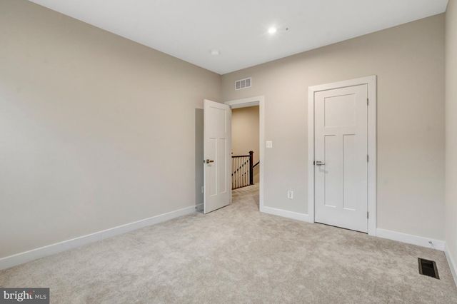 42558 INVERGORDON TER, Sterling, VA 20166