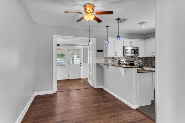 220 E GRANT STREET, Orlando, FL 32806