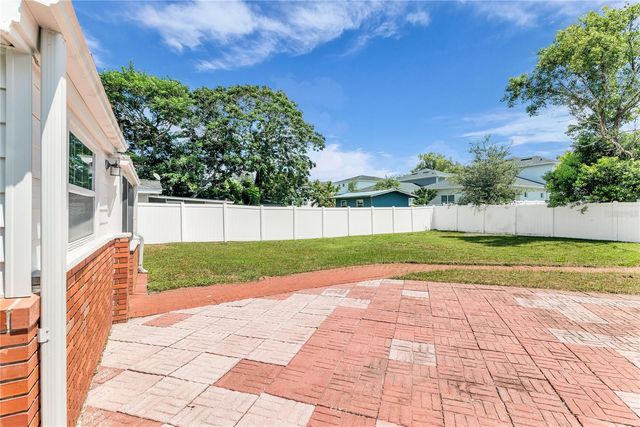 220 E GRANT STREET, Orlando, FL 32806