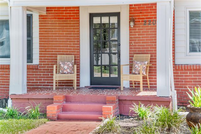220 E GRANT STREET, Orlando, FL 32806