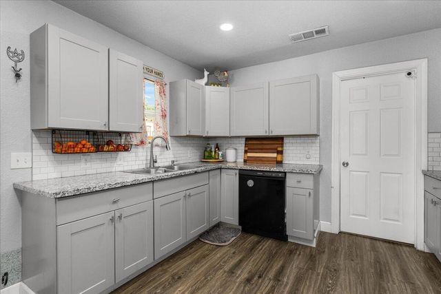 1158 Madison Street, Red Bluff, CA 96080