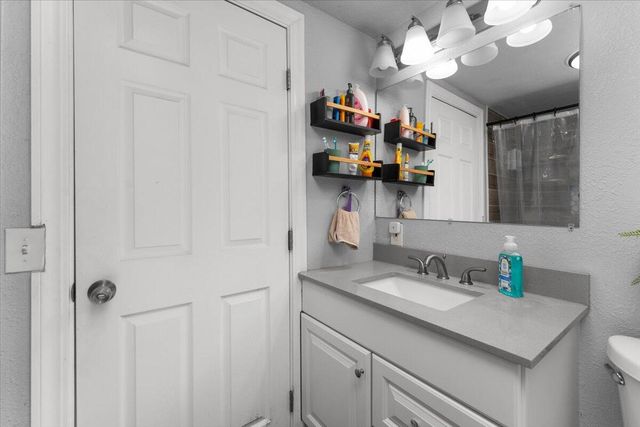 1158 Madison Street, Red Bluff, CA 96080