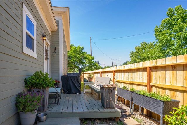 1158 Madison Street, Red Bluff, CA 96080