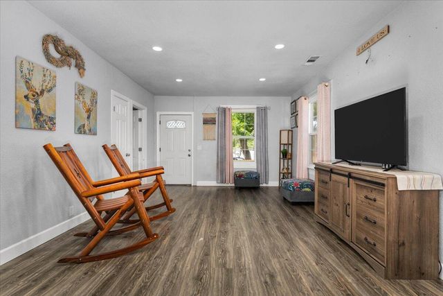 1158 Madison Street, Red Bluff, CA 96080