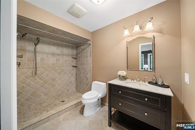 65 Arcadia Court, Harrington Park, NJ 07640