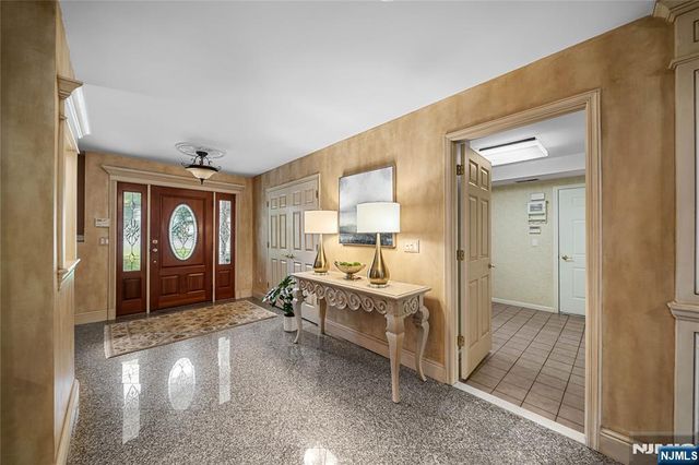 65 Arcadia Court, Harrington Park, NJ 07640