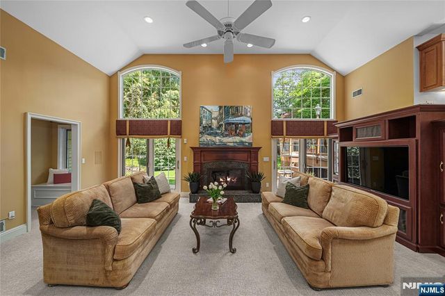 65 Arcadia Court, Harrington Park, NJ 07640