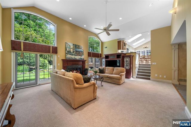 65 Arcadia Court, Harrington Park, NJ 07640
