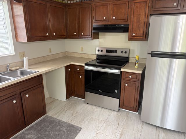 3260 Anderson Rd, Antioch, TN 37013