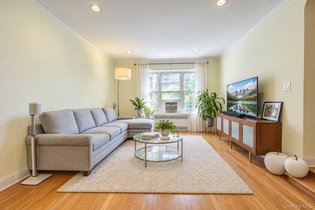 112-50 78th Avenue 5H, Forest Hills, NY 11375 — photo 4