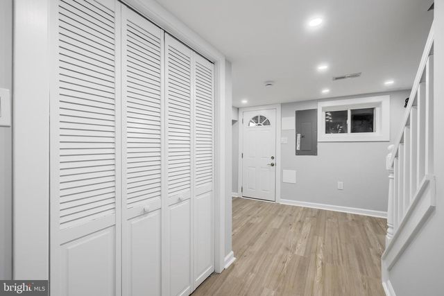 1209 SHEPHERD ST NW, Washington, DC 20011