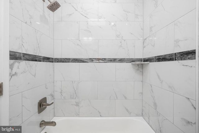 1209 SHEPHERD ST NW, Washington, DC 20011