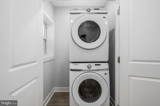 1209 SHEPHERD ST NW, Washington, DC 20011