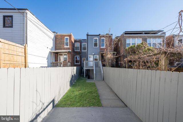 1209 SHEPHERD ST NW, Washington, DC 20011