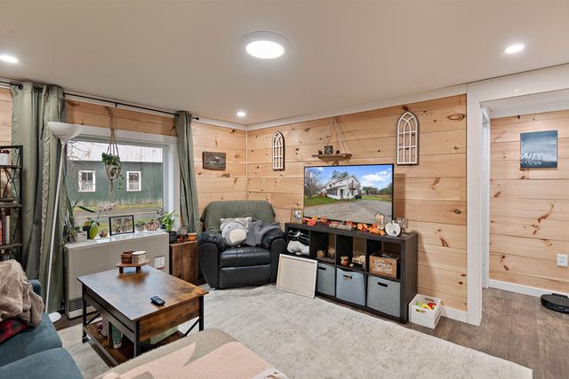 393 Ferry Street, Hyde Park, VT 05655