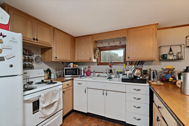 393 Ferry Street, Hyde Park, VT 05655