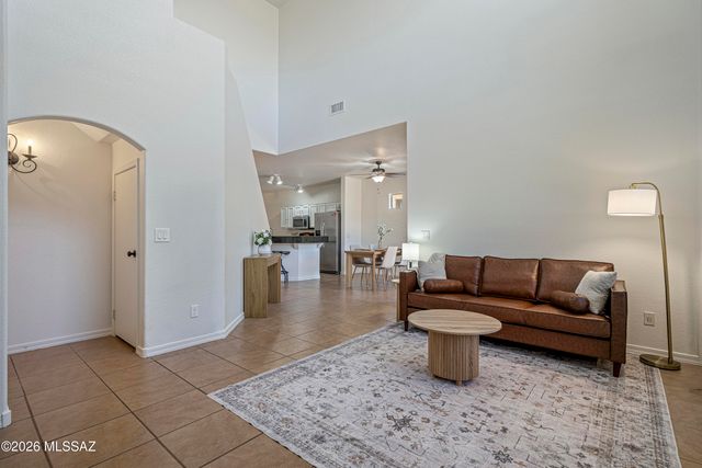 181 E Camino Limon Verde, Sahuarita, AZ 85629