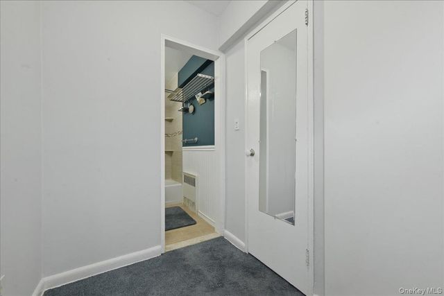 100 Brooklyn Avenue 4V, Freeport, NY 11520