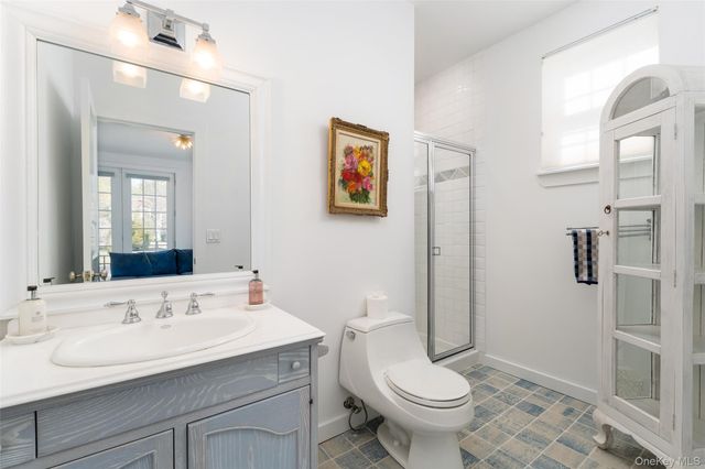 3 Polo Grounds Lane, East Quogue, NY 11942