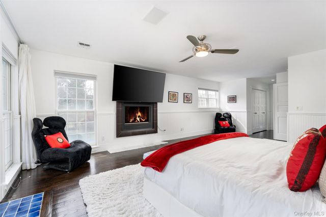 3 Polo Grounds Lane, East Quogue, NY 11942