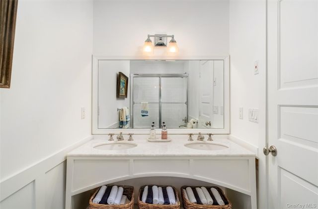 3 Polo Grounds Lane, East Quogue, NY 11942