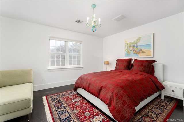 3 Polo Grounds Lane, East Quogue, NY 11942