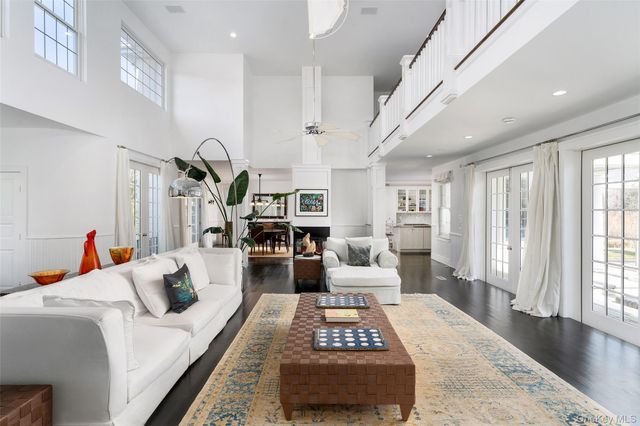 3 Polo Grounds Lane, East Quogue, NY 11942