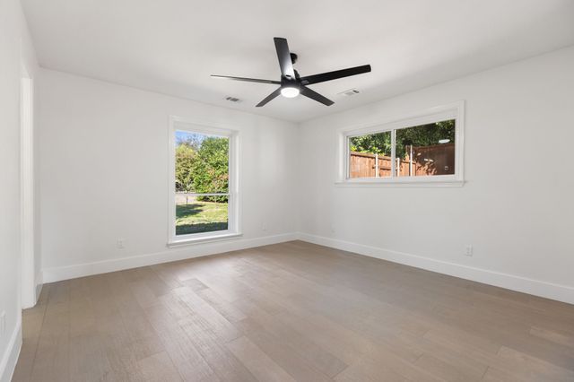 4210 Creekdale Drive, Dallas, TX 75229