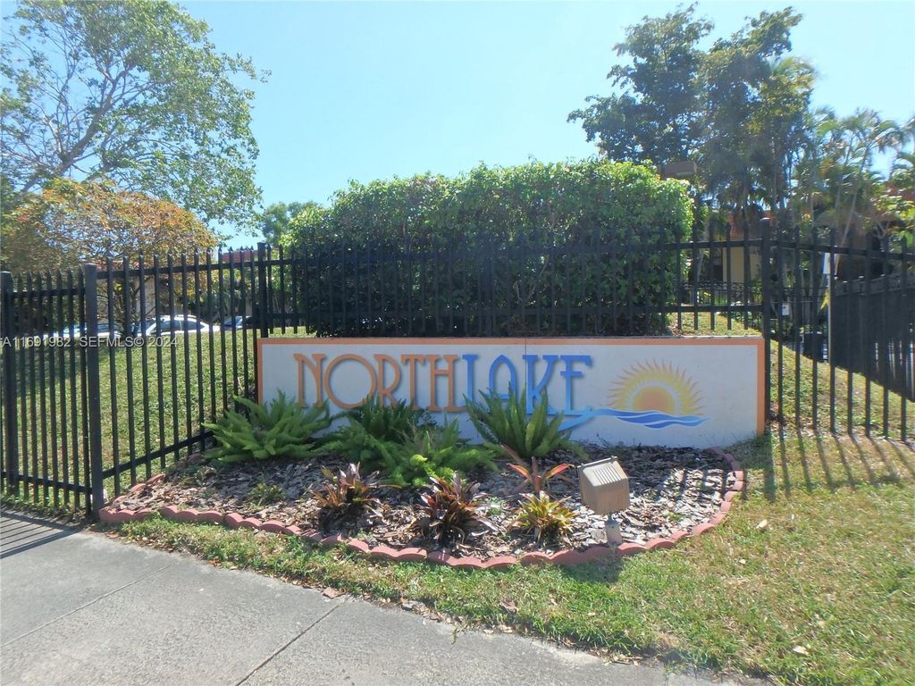 740 NE 199th Street 206G, Miami, FL 33179