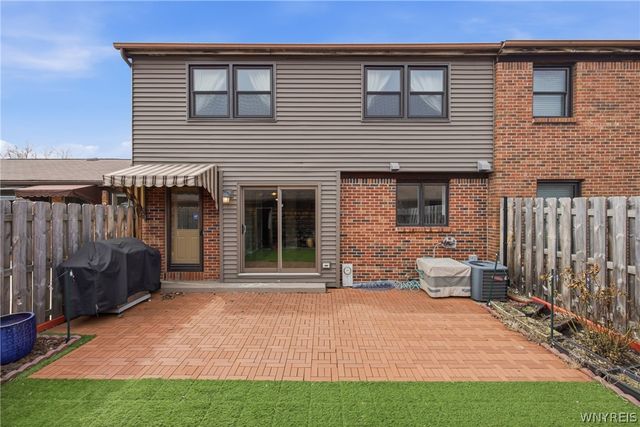 153 Cimarand Drive, Amherst, NY 14221