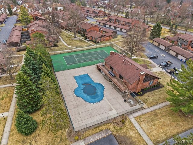 153 Cimarand Drive, Amherst, NY 14221