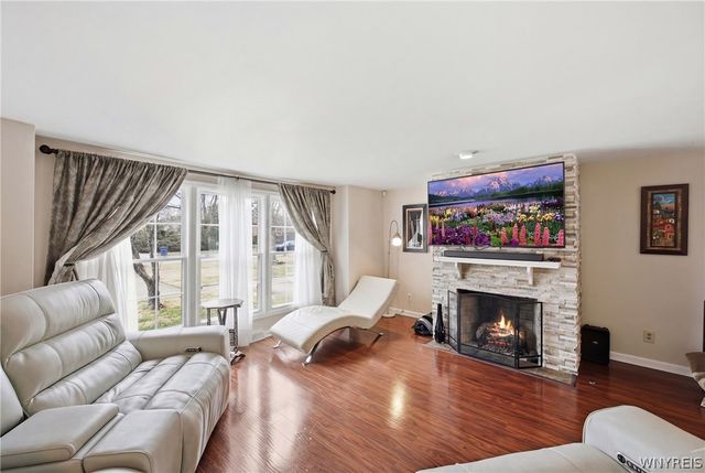 153 Cimarand Drive, Amherst, NY 14221