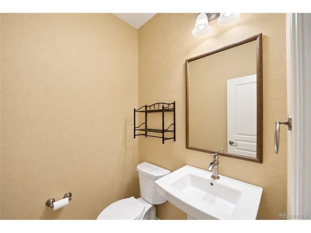 8065 W Progress Cir, Littleton, CO 80123