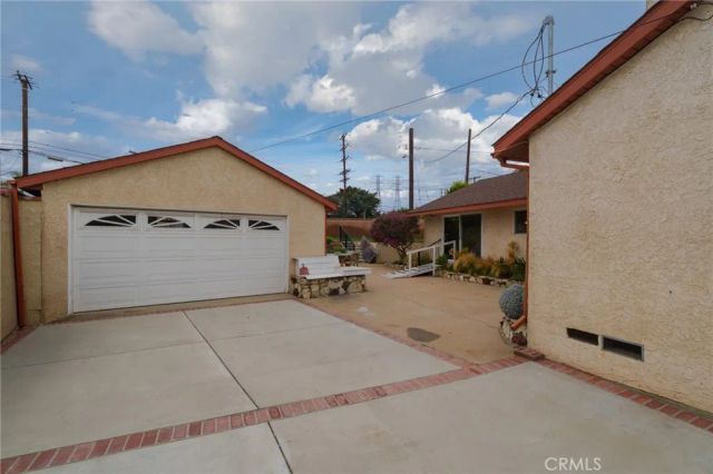 19207 Ronald Avenue, Torrance, CA 90503