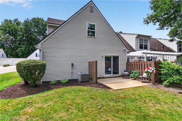 2793 Tinkers Lane, Twinsburg, OH 44087