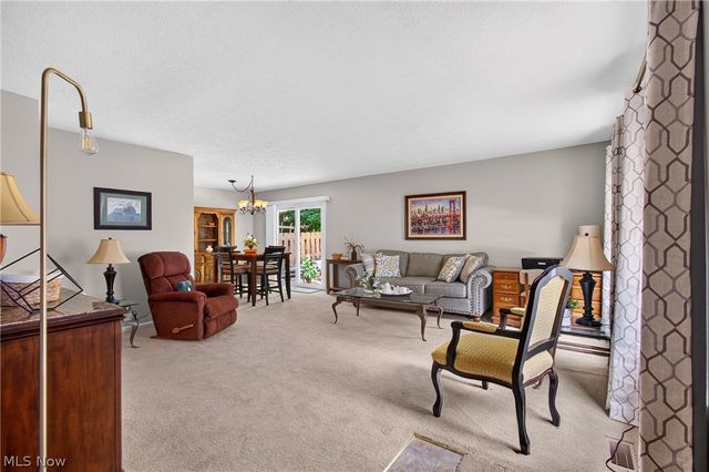 2793 Tinkers Lane, Twinsburg, OH 44087
