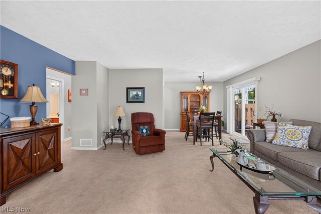 2793 Tinkers Lane, Twinsburg, OH 44087