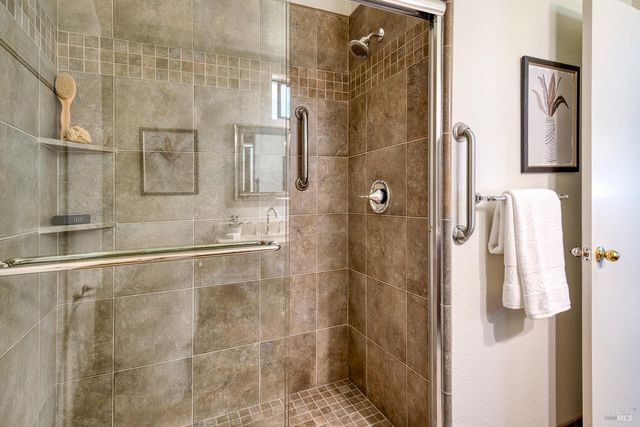 1114 Redwood Blvd, Novato, CA 94947