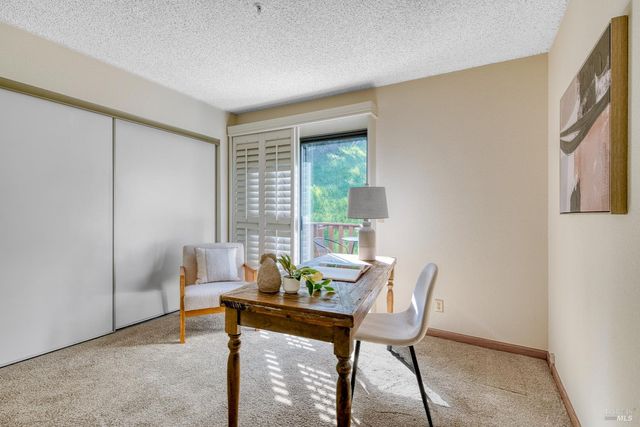 1114 Redwood Blvd, Novato, CA 94947