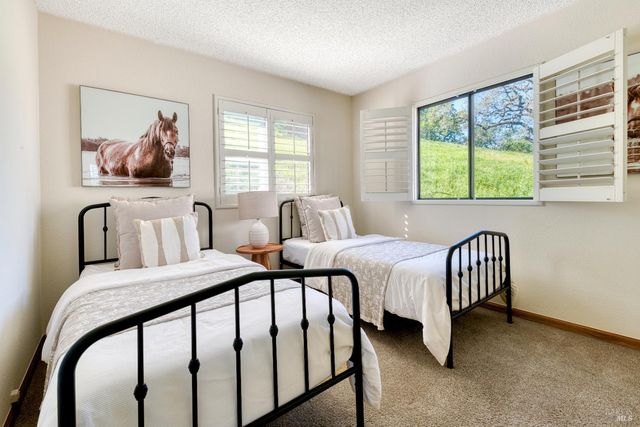 1114 Redwood Blvd, Novato, CA 94947