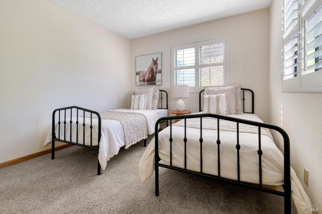 1114 Redwood Blvd, Novato, CA 94947